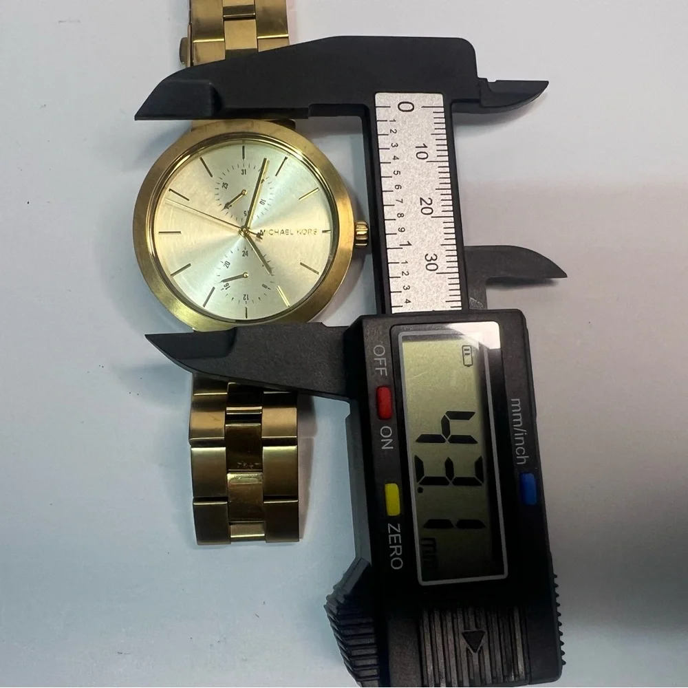 (923)Vintage Michael Kors Silver Dial Black Bracelet Quartz 6408 Watch - Picture 4 of 10